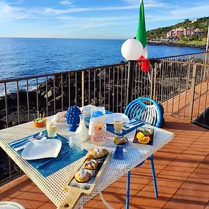 Made In Sicily Santa Tecla Italie