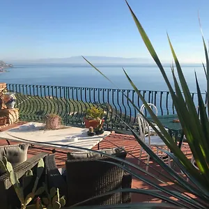 Nocleg ze śniadaniem La Terrazza Sul Mare